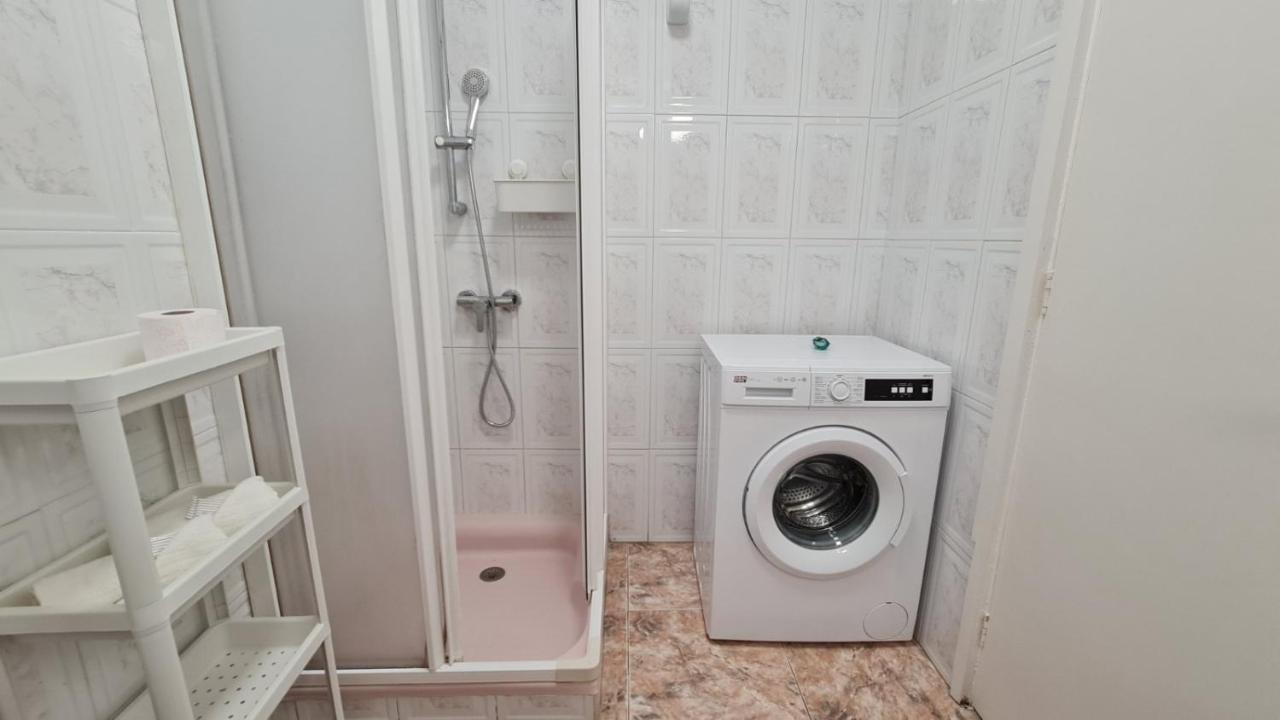 ארונה Los Cristianos - Apartment With Pool Crissol מראה חיצוני תמונה