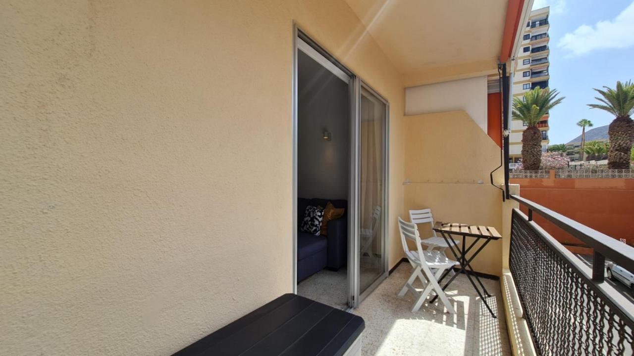 ארונה Los Cristianos - Apartment With Pool Crissol מראה חיצוני תמונה